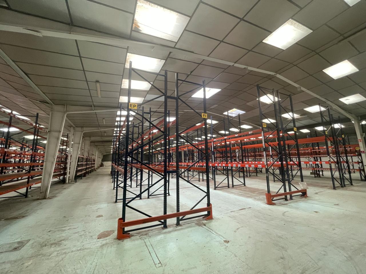 Local d'activité Châteaubourg 4400m² Location local d'activité Châteaubourg Ille-et-Vilaine OLACT2424785 1
